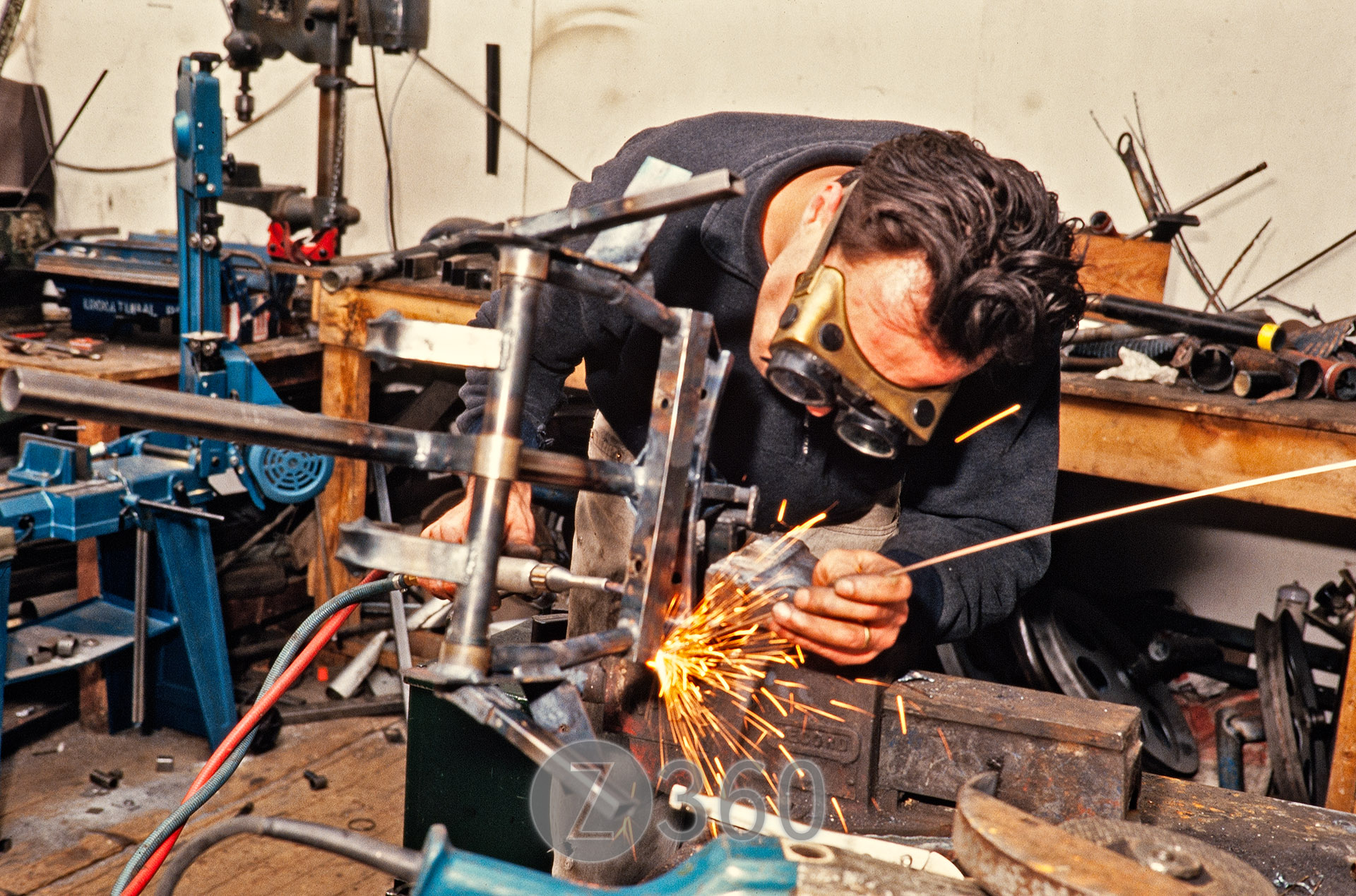 Thomas Scholz at Jim Whiting Workshop