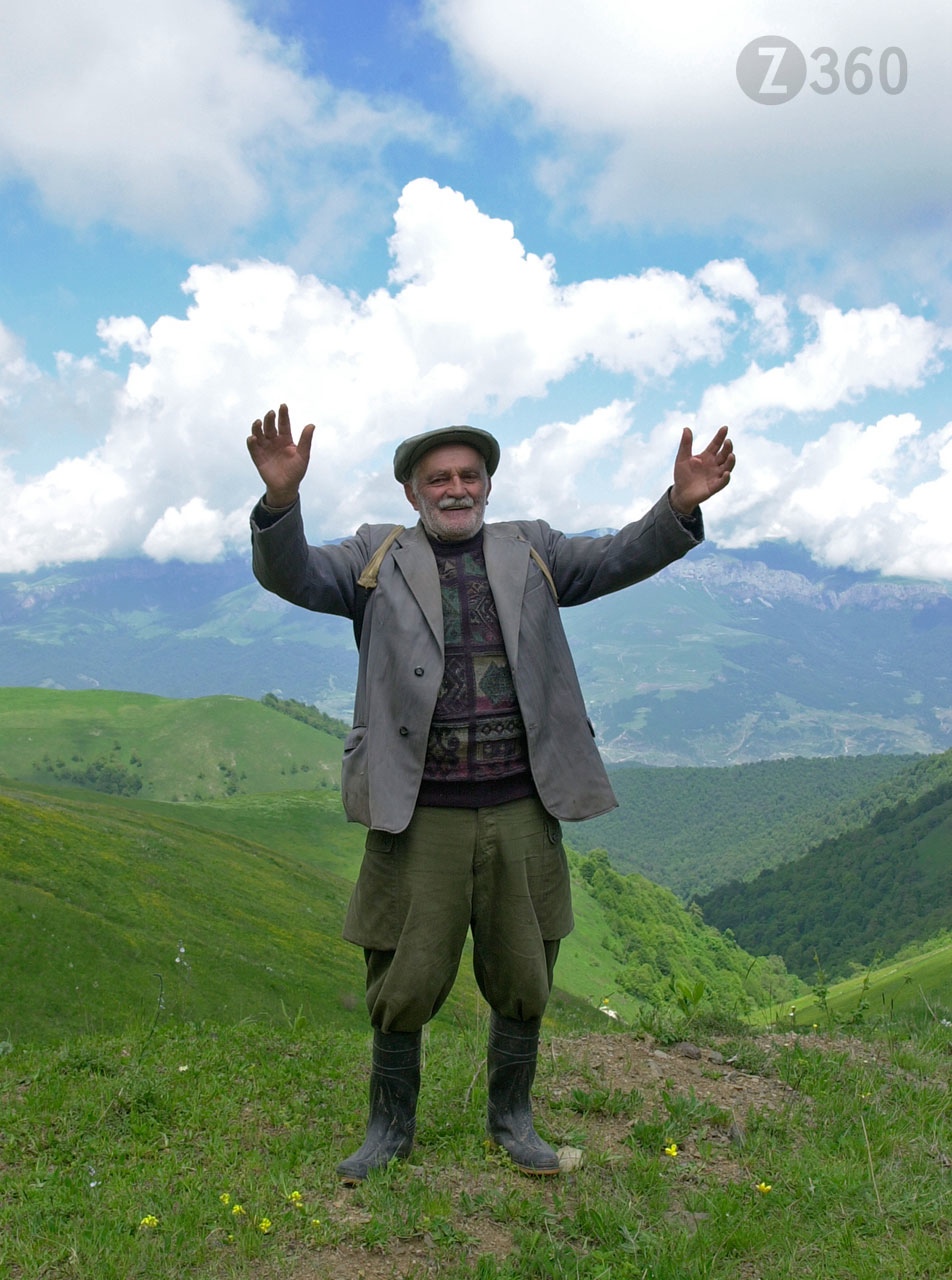 Armenian Shepherd: 2002