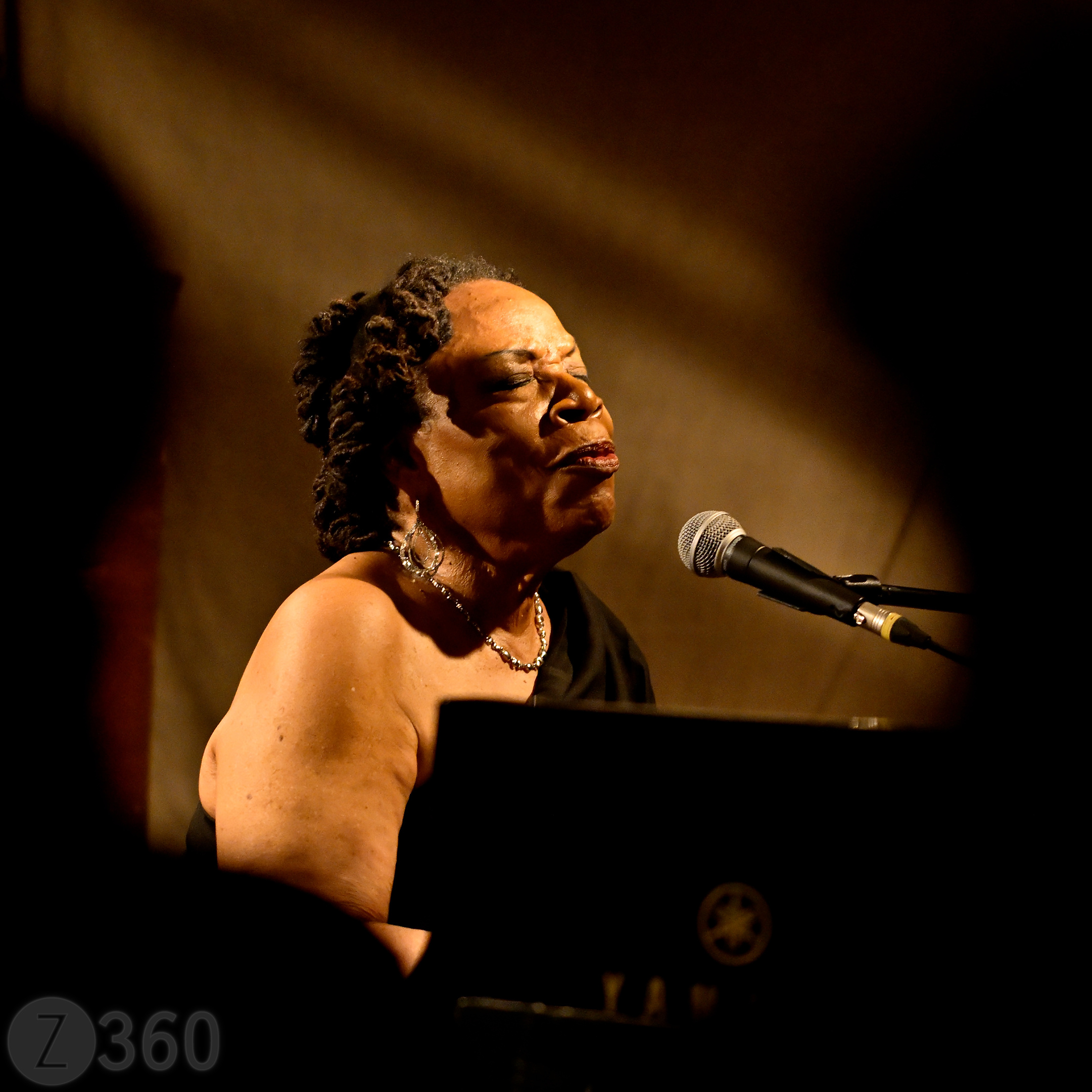 Born 1942 in Blackwell, Arkansas, USA